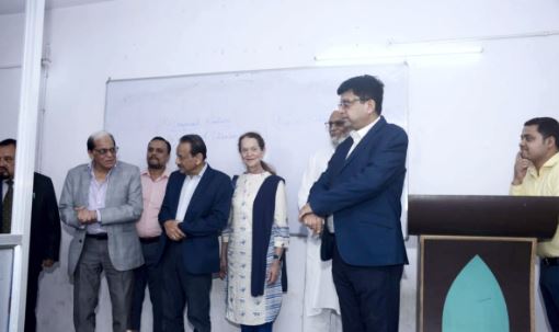 An American Delegates Visited the Institute with Chairman Dr.A.A. Hai